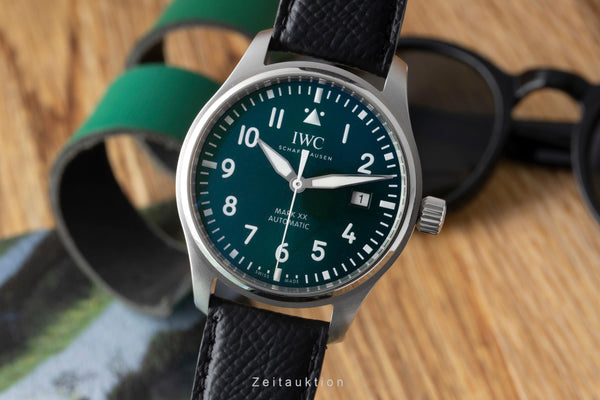 gebrauchte Luxusuhr IWC Pilot Stahl Automatik Kal. C. 32111 Ref. IW328205  | 2600978 2600978_02.jpg